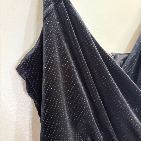 Dynamite Black Sparkly Velvet Midi Dress Faux Wrap Style Ruffle w Slit - Small - Picture 5 of 15